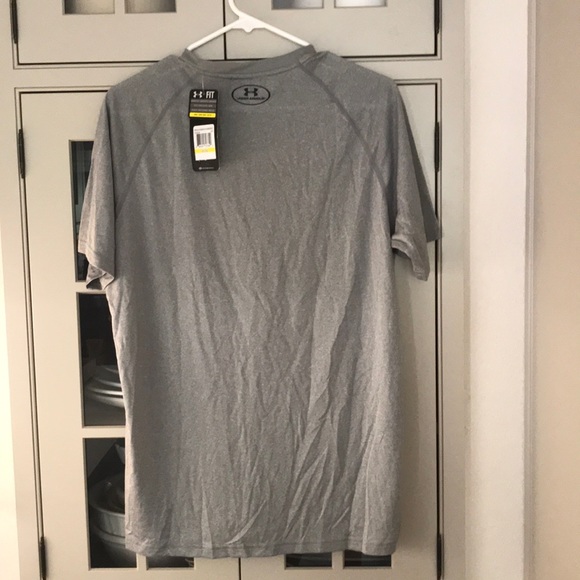 NWT Men’s Under Armour Loose Fit Short Sleeve Tee - Picture 4 of 4